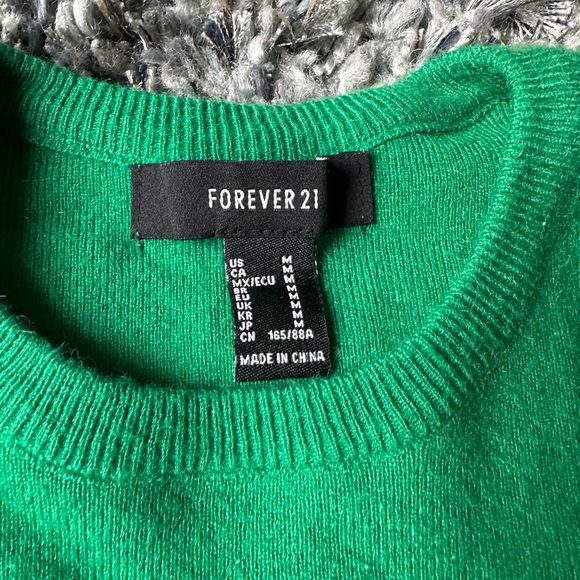 Green Forever 21 Crop Sweater, M - Picture 2 of 2